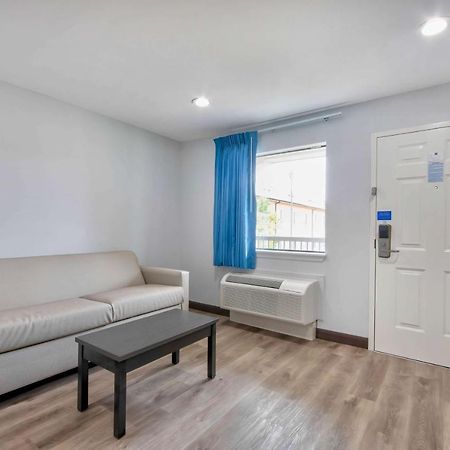 Motel 6-Sulphur, La 외부 사진